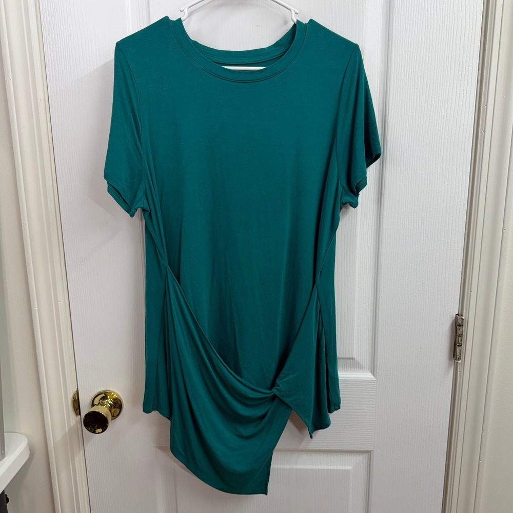 Cuddl Duds teal short sleeve Crewcut layered stretch tunic shirt casual medium